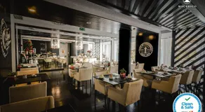 Macarico Beach Hotel - Image 3
