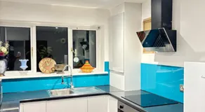 2 Bed-Sleeps 5-Free Parking-Pet Friendly - Image 3