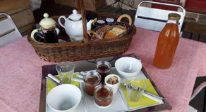 Clos de l'Arthonnet- Chambres d'hôtes avec cuisine d'été, proche Limoges - Image 4