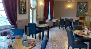 Hôtel-restaurant Les Trois Maures - Image 3