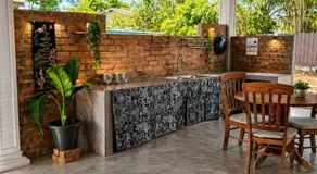 Lj HOMESTAY PANTAI PENARIK - Image 2