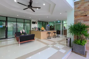 JJ Residence Phuket Town - Image 2