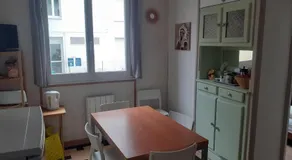 Appart agréable, fonctionnel ! Proche commerces ! - Image 2