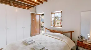 Stonehouse with private swimming pool - Image 2