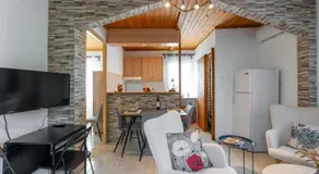 Mermaid Home - Image 4