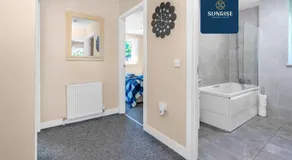 MUIRTON HOUSE - INVOICE and REDUCED PRICE only via SUNRISE SHORT LETS DUNDEE, 4 Bed House, 4 Car Par - Image 4