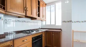 Lovely, new, bright 3 mins to beach apt 105 sq meters - Image 4