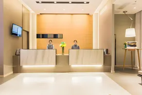 Home Inn Style Dalian Venice Water City Harbor Plaza Metro Station - Image 5