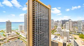 Waikiki banyan condo with ocean views & lanai - Image 5