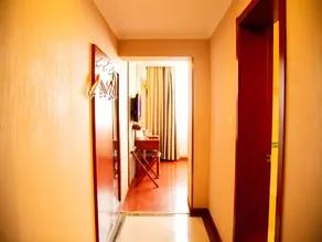 GreenTree Inn Bozhou Weiwu Road Hotel - Image 2