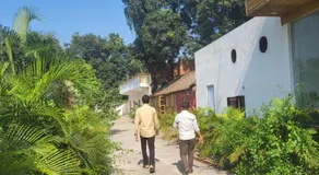 Rajwada Rooms, Restaurant & Banquet - Image 3