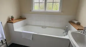 The Harp Inn - Image 3