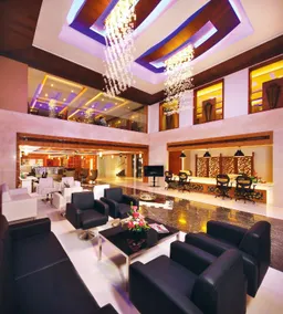 Chrysoberyl Hotel And Convention Centre - Image 2