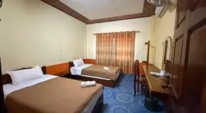 Oudomphone Guesthouse 2 - Image 2