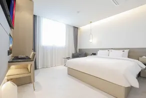 Hound Hotel Asan Terminal - Image 2