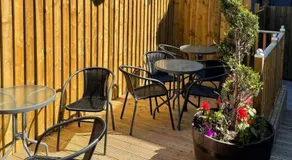 The Queens Hotel - Image 4