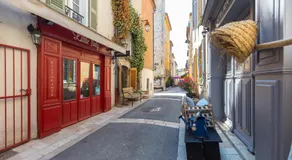 Valbonne Flat - Image 4