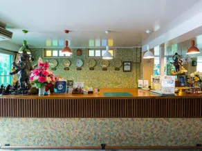 Samsen Sam Place - Image 3