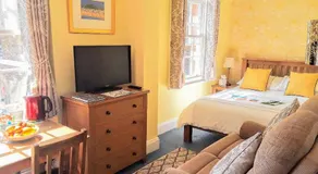 The Old Post Office Boutique Guesthouse - Image 4