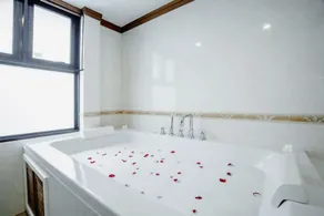 Number Nine Pool Villa - Image 4