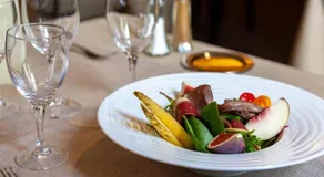LOGIS Hôtel & Restaurant - Au Bord du Lac - Image 4
