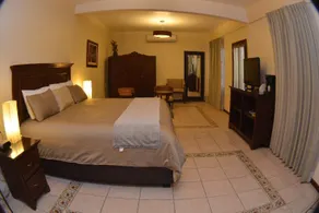 Hotel Casa Rivas - Image 1