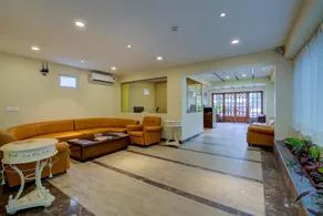 Central Courtyard Boutique Hotel - Image 4
