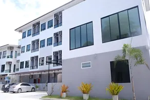 Fun Hotel - Image 5