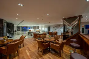 Plaza Crystal Hotel And Spa Taksim - Image 3