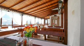 Family Hotel Flora - Image 3