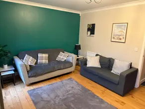 Spacious Contractor House for Families, Groups, and Free Parking - Image 5
