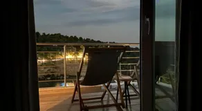 D & A Land luxury house - Image 2