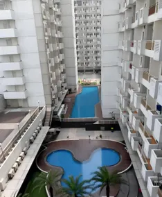 Sentul Tower Apartment A1 70 - Image 4