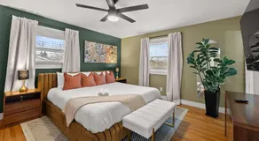 Spacious home with pool & hot tub - Image 2