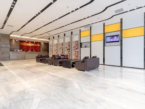 Lavande Hotel·Shijiazhuang Xinji Lucheng Commercial Plaza - Image 2