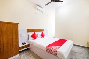 Super Hotel O by OYO New Rock - Image 4