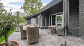 Modern Villa With Terrace and Garden in Dirkshorn - Image 5