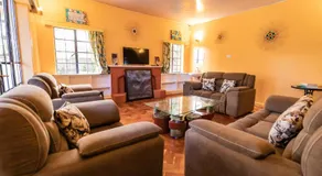 Eldopalm Guesthouse - Image 5
