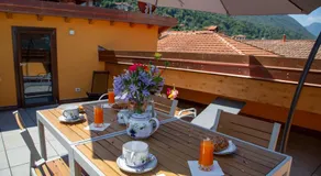 La Terrazza sul lago Lezzeno - Image 3