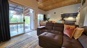 Sunset Ridge Retreat Villa - Image 2