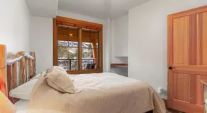 Park Avenue Lofts 202 by Great Western Lodging - Image 2