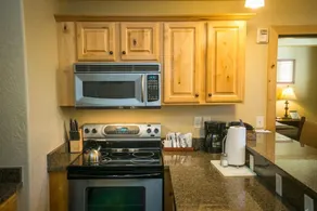 Amazing Mountain Views and Full Kitchen Save 20% on 7 Nights! - Image 5