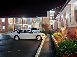 Governor Macquarie Motor Inn - Image 5