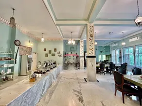 Umaid Palace Dausa - Lakeside Heritage Resort - Near Shri Mehandipur Balaji Temple - Near Chand Baori Stepwell Abhaneri & Bhangarh Fort - Image 2
