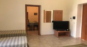 Hostels Euro Mediterraneo - Image 2