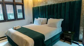 Villa Bee - Image 2