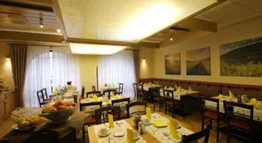 Tauberhotel Kette - Image 3