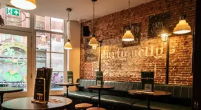 Durty Nelly's Inn - Image 5