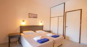 ZOI APARTMENS ANTONIS BOTSIS - Image 2