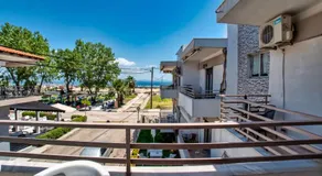 Prassas Sea View - Image 3